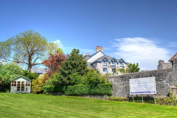 The Lion Hotel (Pays de Galles)